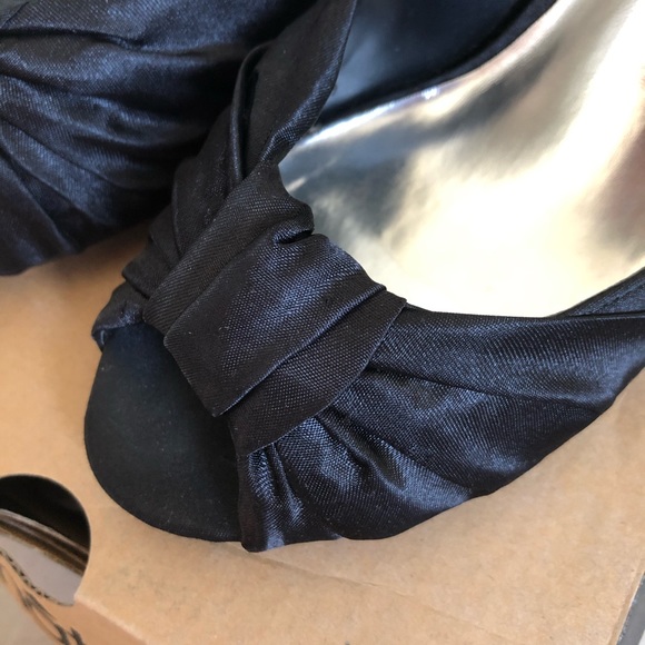 Le Château Heels 3.5” - Picture 7 of 11